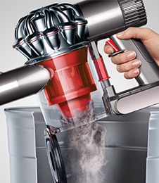 Hygienic bin emptying